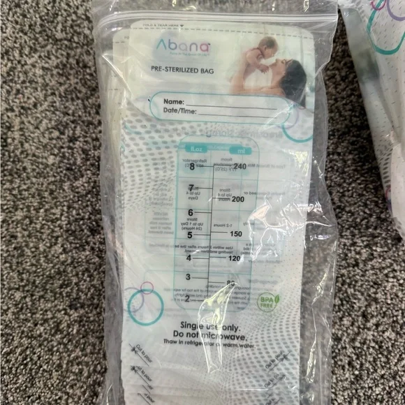 Spectra S1 Electric Breast Pump + 2 additional kits + sterilized sealed bags - Picture 5 of 9